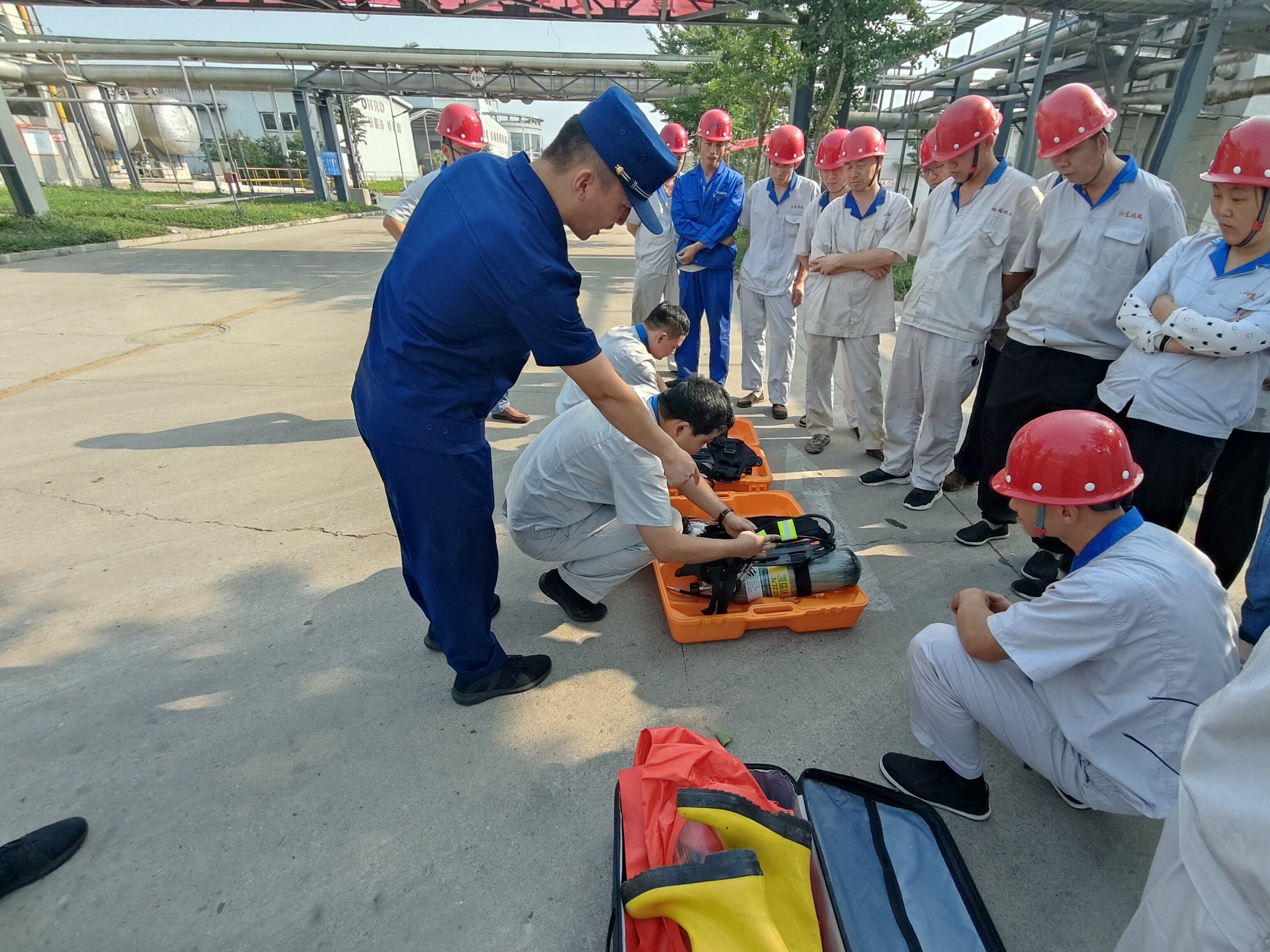 鴻瑞公司舉辦22年度安全月消防培訓專題活動