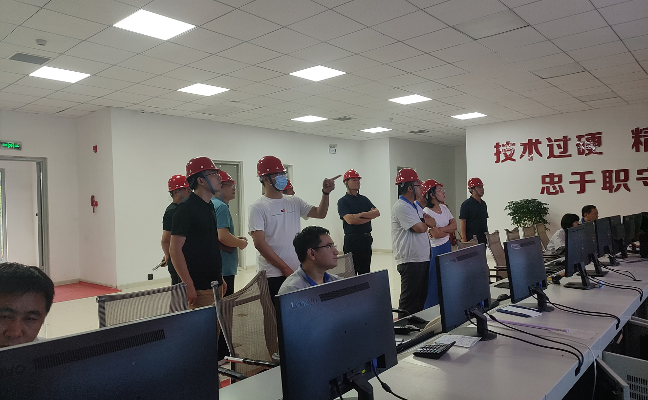 萊蕪區應急局組織專家來公司進行安全生產審計式監督檢查。